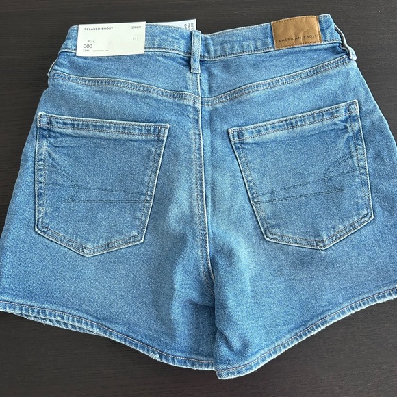 American Eagle Relaxed Shorts - Picture 4 of 5